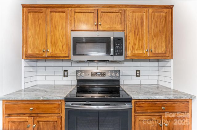 130 Fritzvon Drive, Mount Pleasant, NC 28124