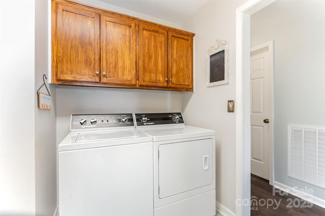 130 Fritzvon Drive, Mount Pleasant, NC 28124