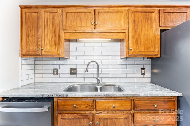 130 Fritzvon Drive, Mount Pleasant, NC 28124