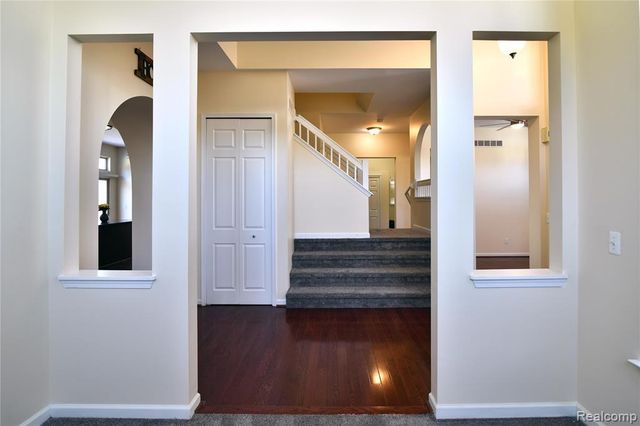 2344 Willow Lane, Grand Blanc, MI 48439