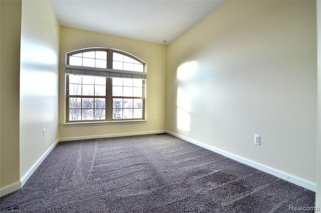 2344 Willow Lane, Grand Blanc, MI 48439