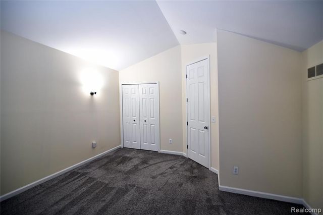 2344 Willow Lane, Grand Blanc, MI 48439