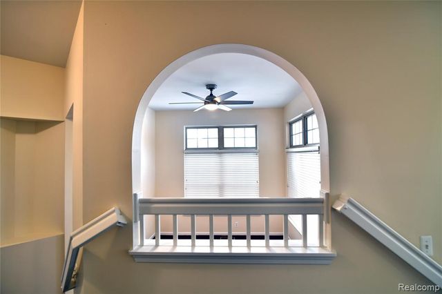 2344 Willow Lane, Grand Blanc, MI 48439