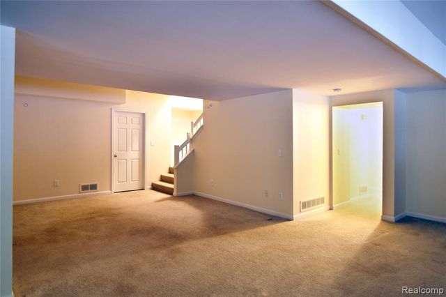 2344 Willow Lane, Grand Blanc, MI 48439