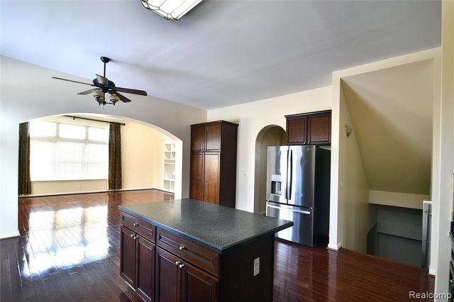 2344 Willow Lane, Grand Blanc, MI 48439