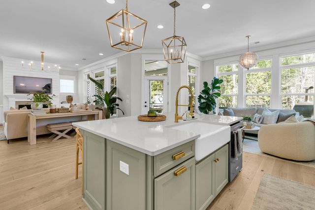 2680 Fountainhead Way, Mount Pleasant, SC 29466