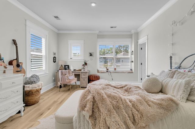 2680 Fountainhead Way, Mount Pleasant, SC 29466