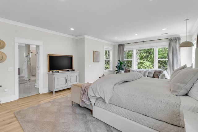 2680 Fountainhead Way, Mount Pleasant, SC 29466