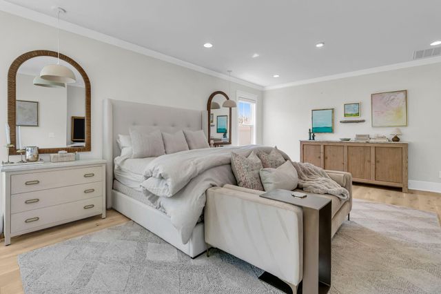 2680 Fountainhead Way, Mount Pleasant, SC 29466