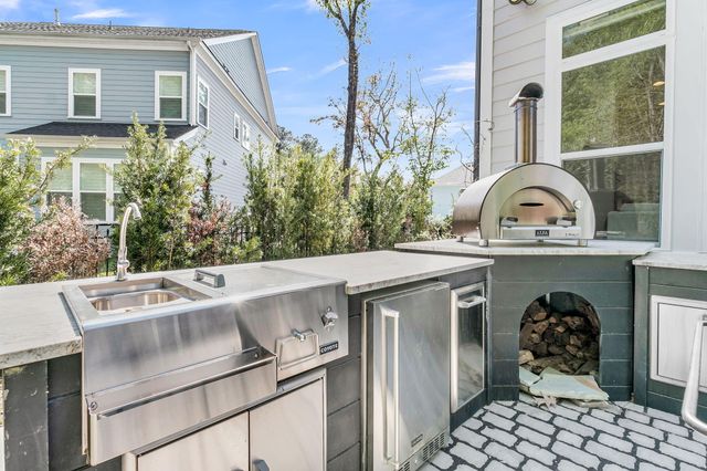 2680 Fountainhead Way, Mount Pleasant, SC 29466