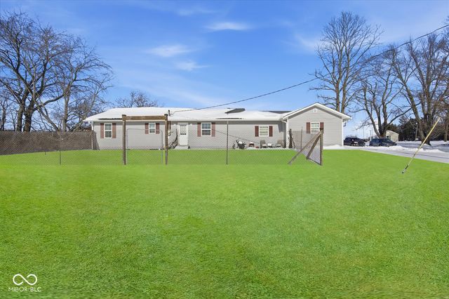 1301 E Vandalia Road, Flat Rock, IN 47234