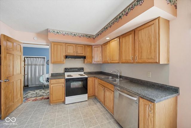 1301 E Vandalia Road, Flat Rock, IN 47234