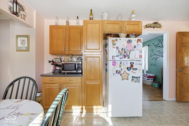 1301 E Vandalia Road, Flat Rock, IN 47234