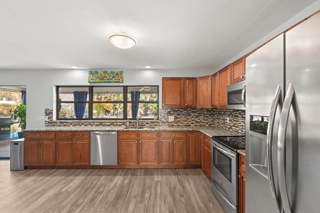 2033 SE Allamanda Drive, Port St. Lucie, Port St Lucie, FL 34952