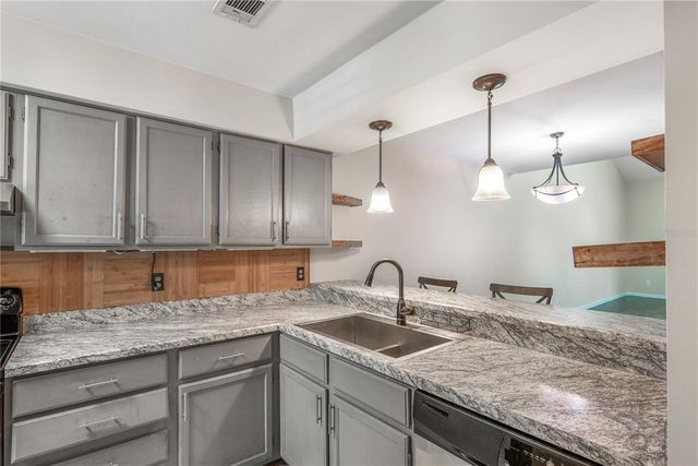 3958 NW 27TH LANE, Gainesville, FL 32606
