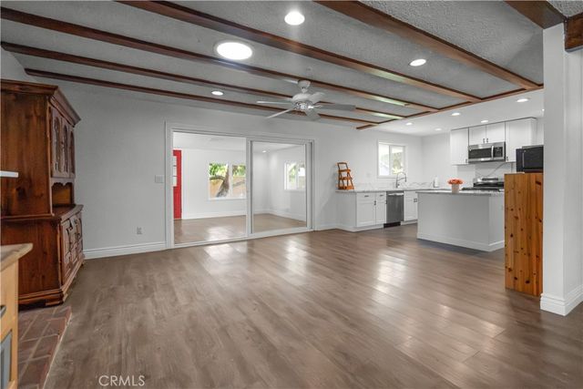 20212 Londelius, Winnetka, CA 91306