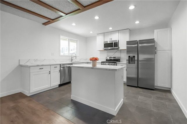 20212 Londelius, Winnetka, CA 91306