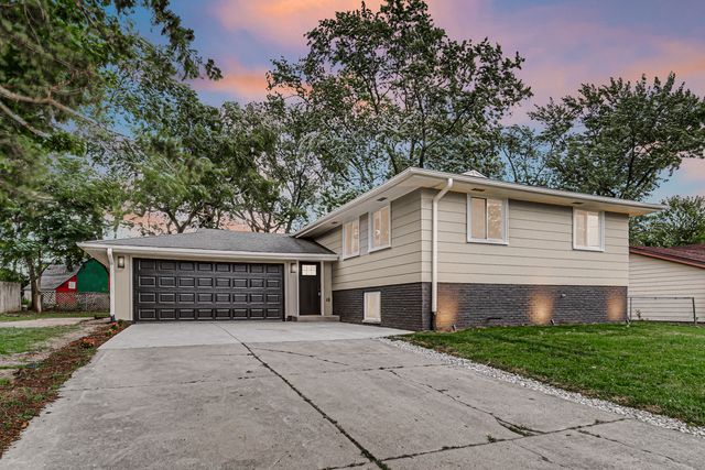 519 S Springinsguth Road, Schaumburg, IL 60193
