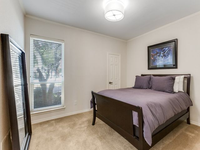 5818 London Lane, Dallas, TX 75252