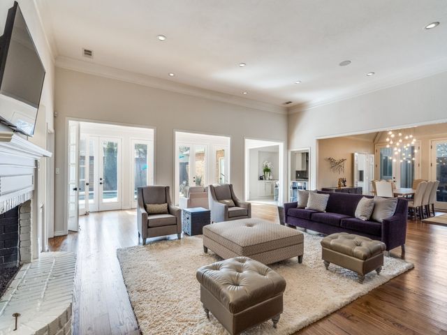 5818 London Lane, Dallas, TX 75252