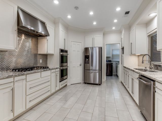 5818 London Lane, Dallas, TX 75252