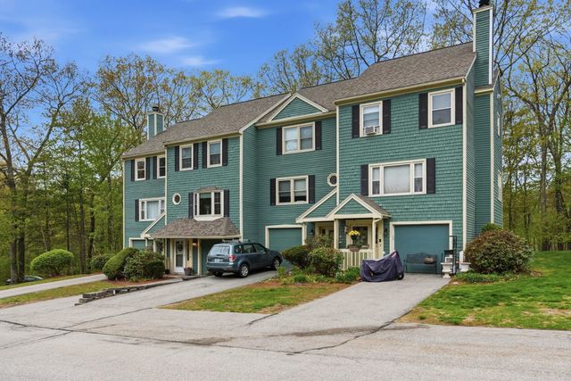 15 Walnut Circle, Merrimack, NH 03054