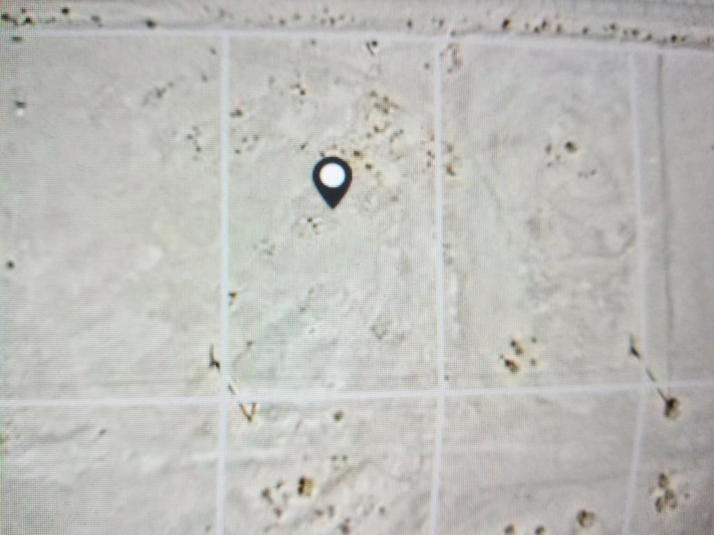Image 3 of property listing at 969 Salton Drive, Salton City, CA 92274