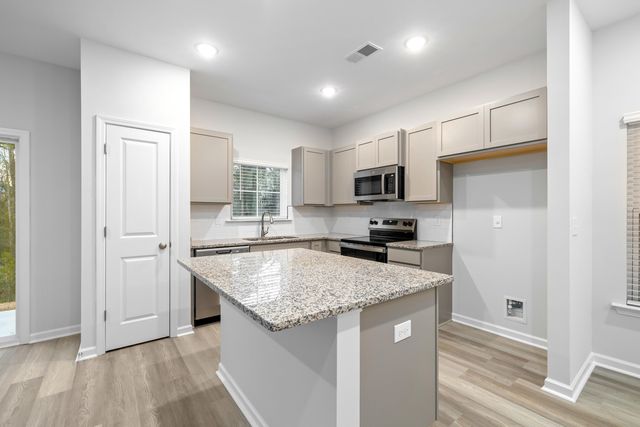 2045 Armada Road, Columbia, SC 29229