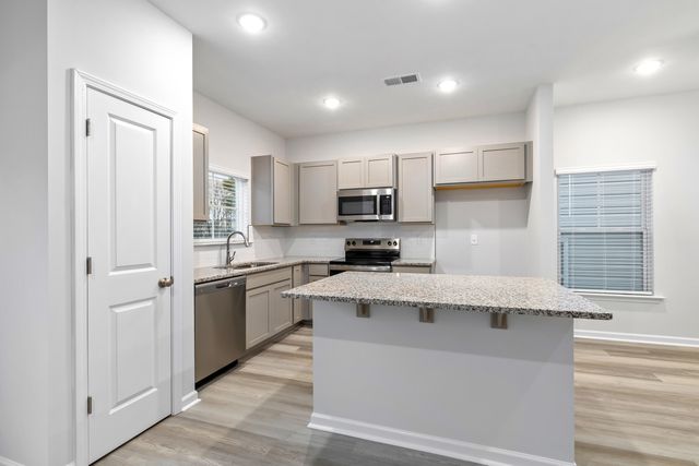 2045 Armada Road, Columbia, SC 29229