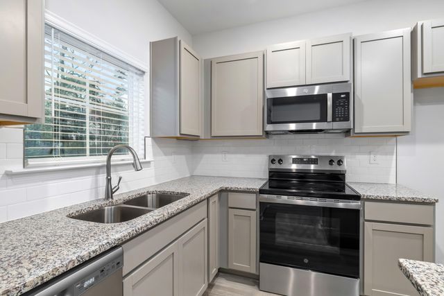 2045 Armada Road, Columbia, SC 29229