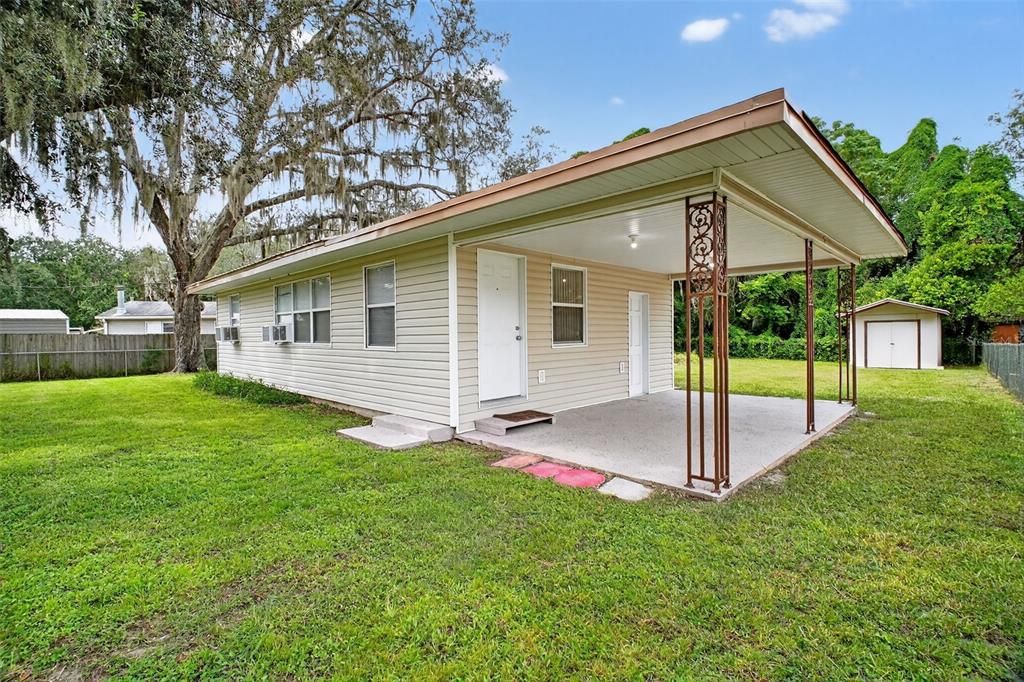 2704 WOOD STREET, Leesburg, FL 34748