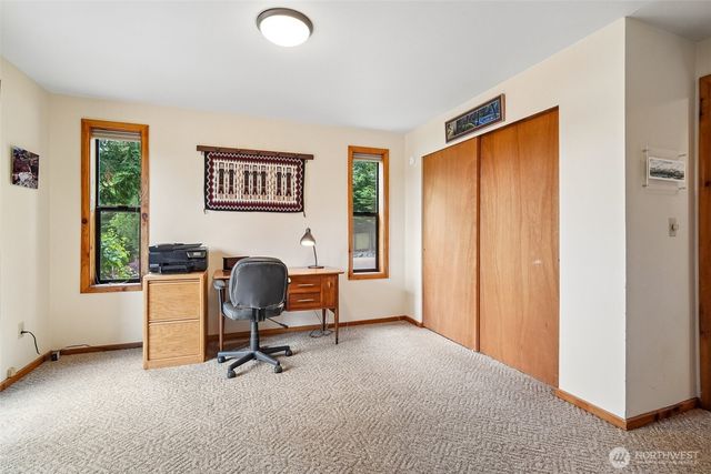 4181 Eagle Ridge Drive, Camano Island, WA 98282