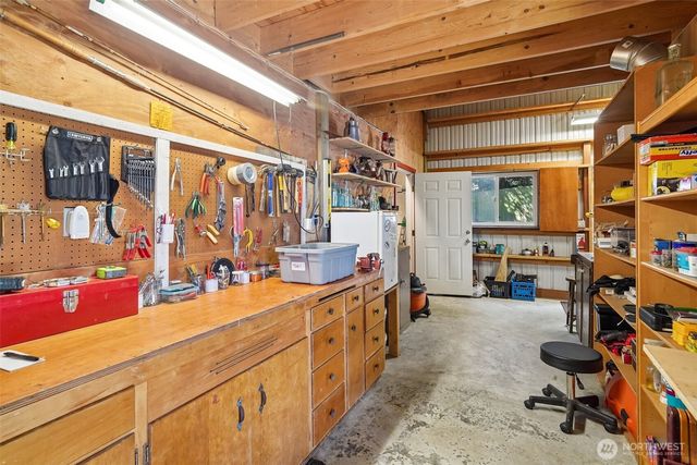 4181 Eagle Ridge Drive, Camano Island, WA 98282