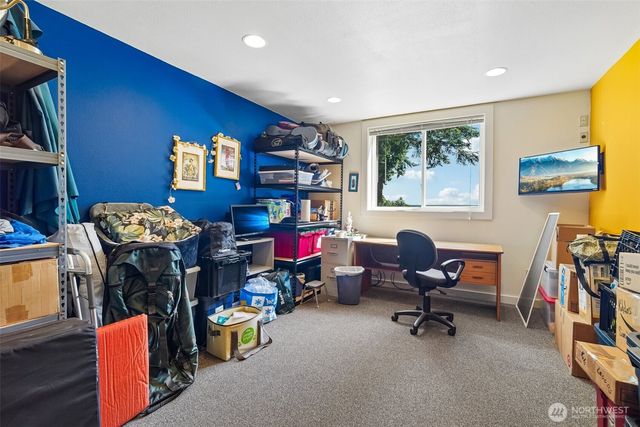 4181 Eagle Ridge Drive, Camano Island, WA 98282