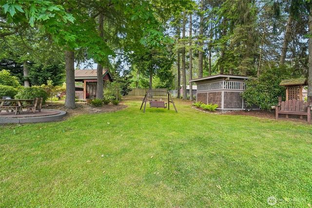 4181 Eagle Ridge Drive, Camano Island, WA 98282