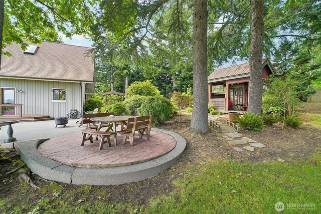 4181 Eagle Ridge Drive, Camano Island, WA 98282