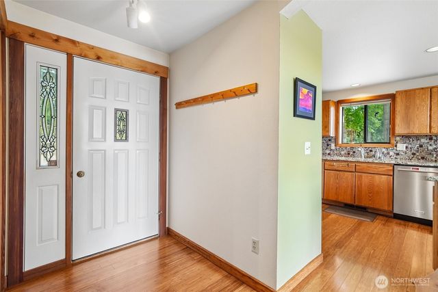 4181 Eagle Ridge Drive, Camano Island, WA 98282