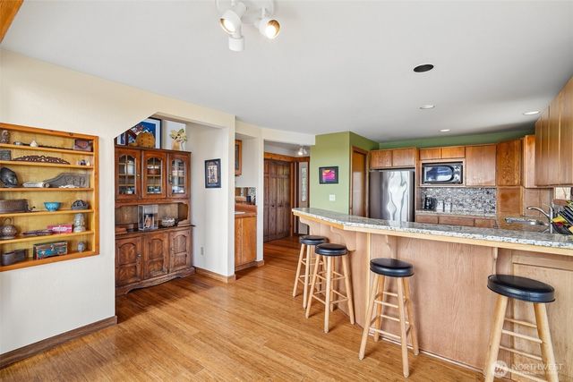 4181 Eagle Ridge Drive, Camano Island, WA 98282