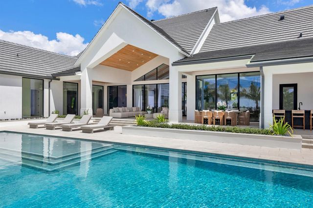 2015 Lockheed Terrace, Wellington, FL 33414
