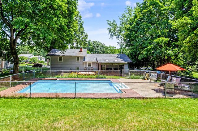 11 Fleetwood Drive, Goshen, NY 10924