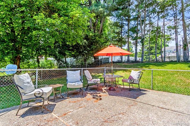 11 Fleetwood Drive, Goshen, NY 10924
