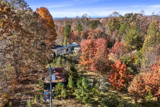 970 Dockins Drive, Fair Play, SC 29643