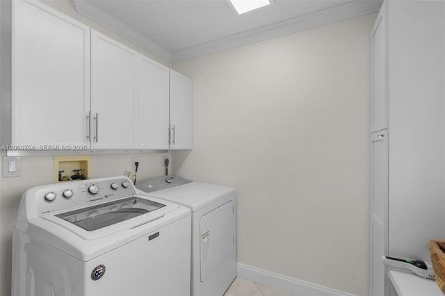 424 Sailboat Circle, Weston, FL 33326