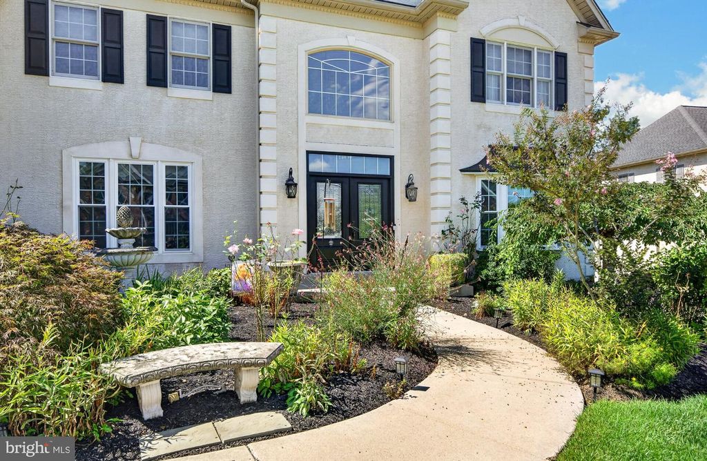 143 STEINBRIGHT DR, COLLEGEVILLE, PA 19426 — photo 4
