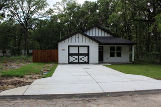 125 Chapperall Drive, Mabank, TX 75156