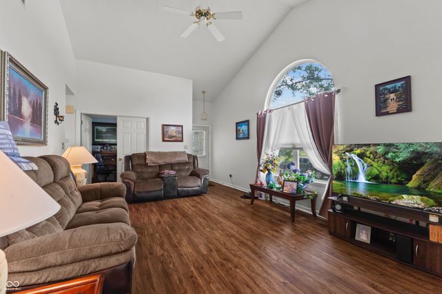 6553 Edna Mills Drive, Camby, IN 46113