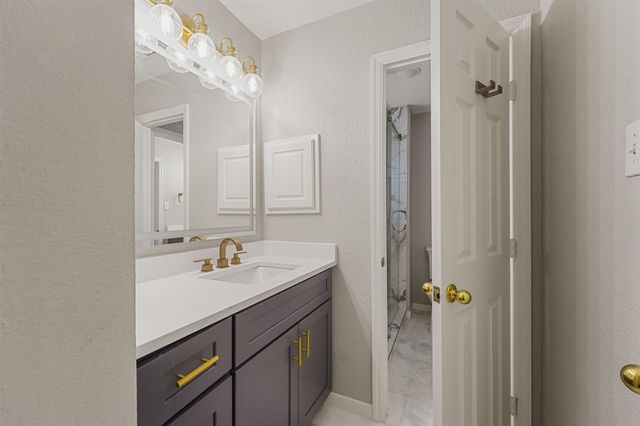 2322 Meadow Briar Drive, Sugar Land, TX 77498