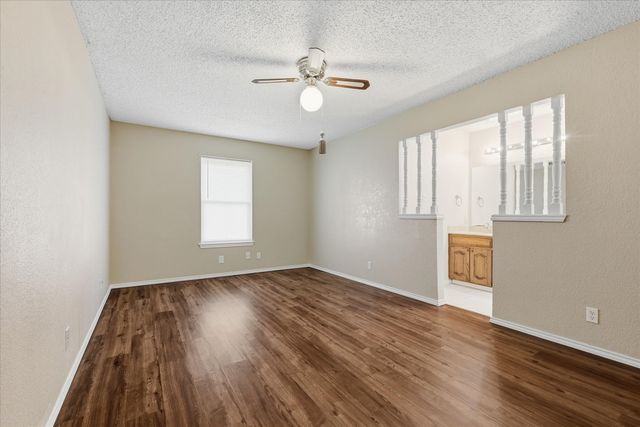4118 Green Acres Circle, Arlington, TX 76017