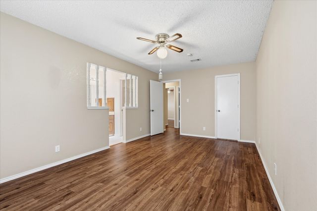 4118 Green Acres Circle, Arlington, TX 76017