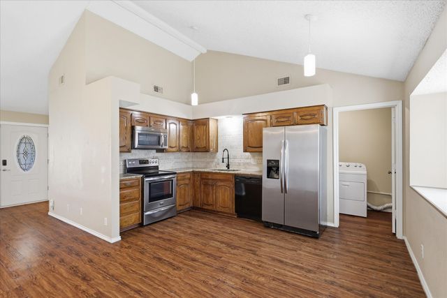 4118 Green Acres Circle, Arlington, TX 76017